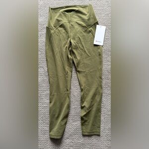 lululemon athletica Unlimit HR Tight 25" in Olive Green